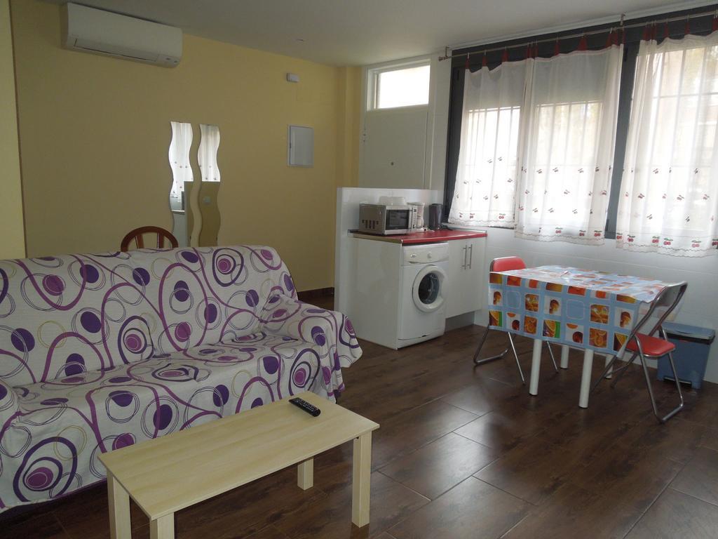 Apartamento Cuatro Torres マドリード エクステリア 写真